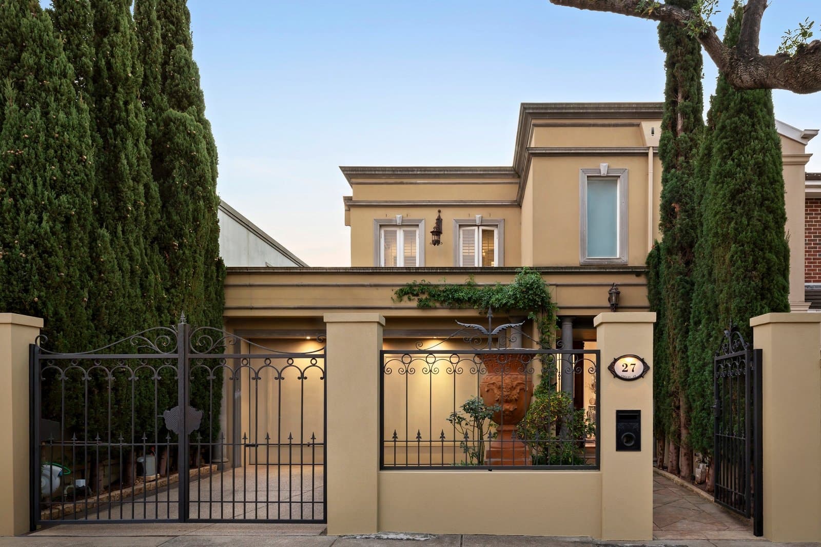 27 Collis Street, Brighton East - Image 1