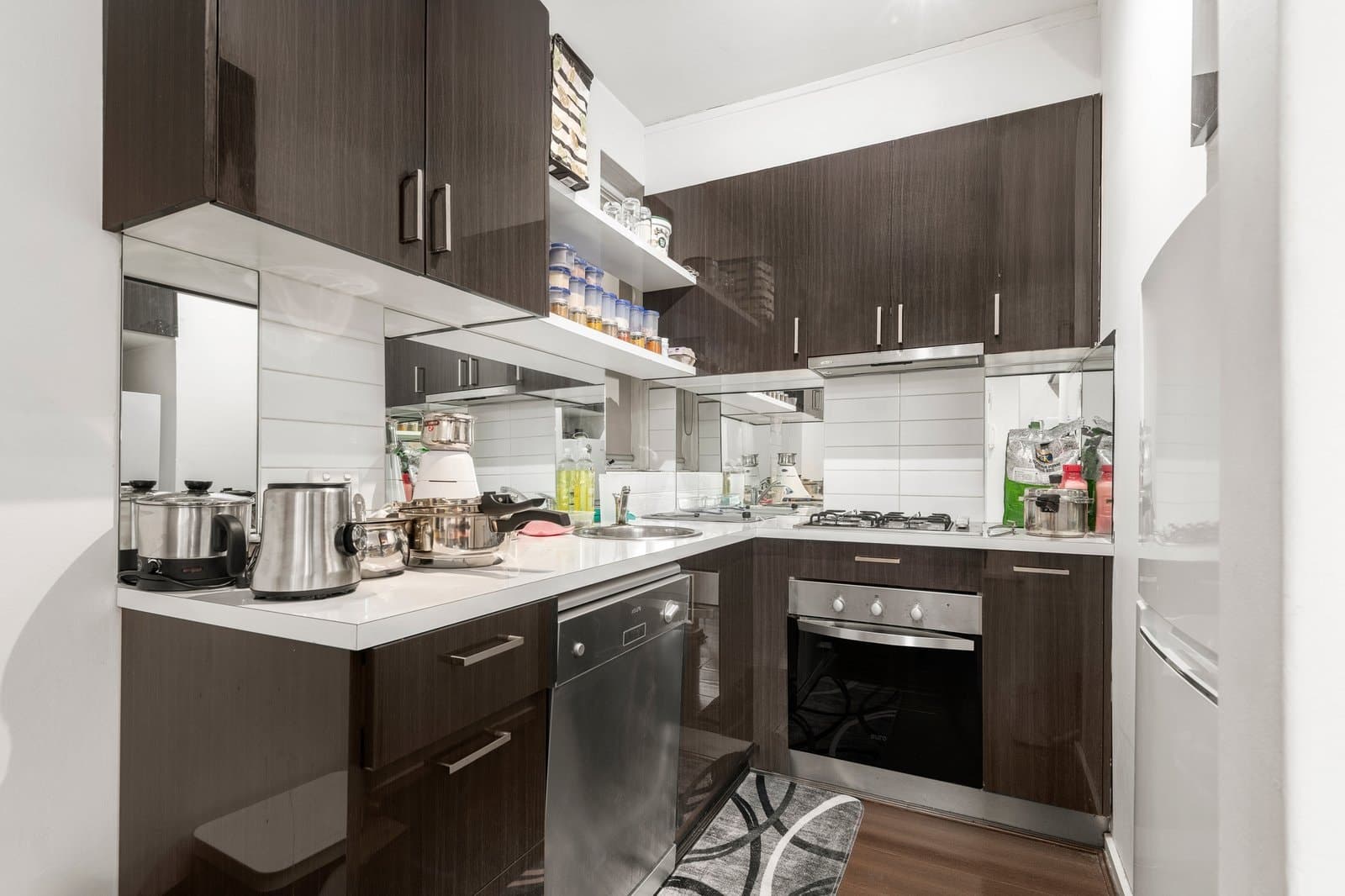 6/77 Edgar Street, Glen Iris - Thumbnail 2