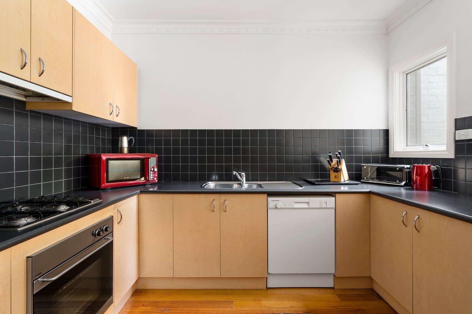 13 Kaikoura Avenue, Hawthorn East - Thumbnail 4