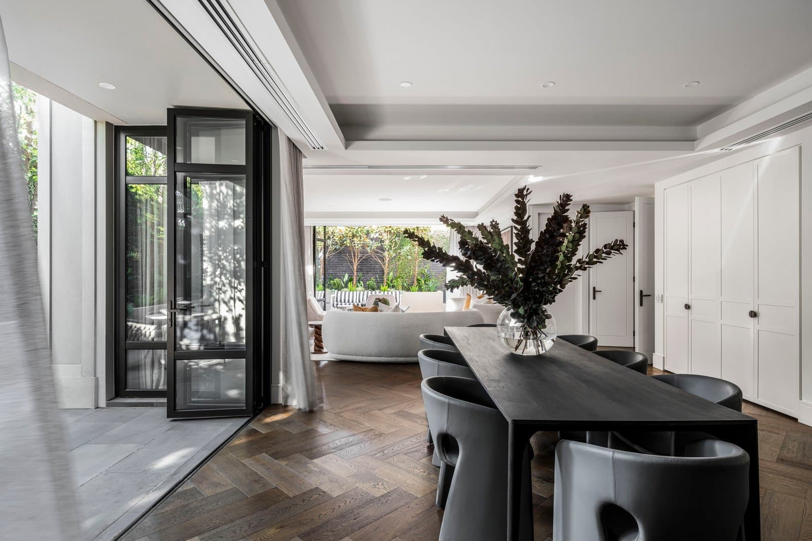 2/6 Lindsay Street, Brighton - Image 1