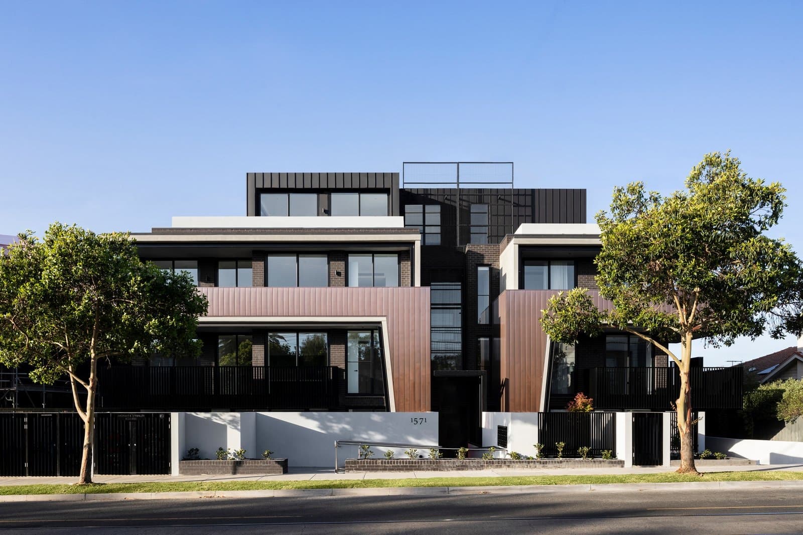 107/1571 Malvern Road, Glen Iris - Image 1