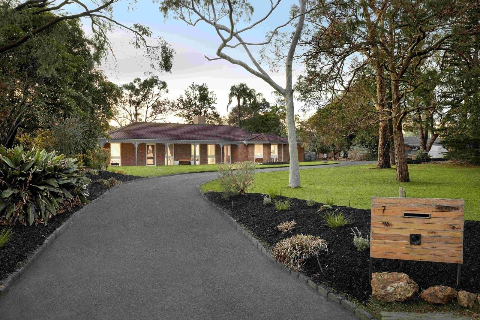 7 Sibyl Avenue, Frankston South - Image 1