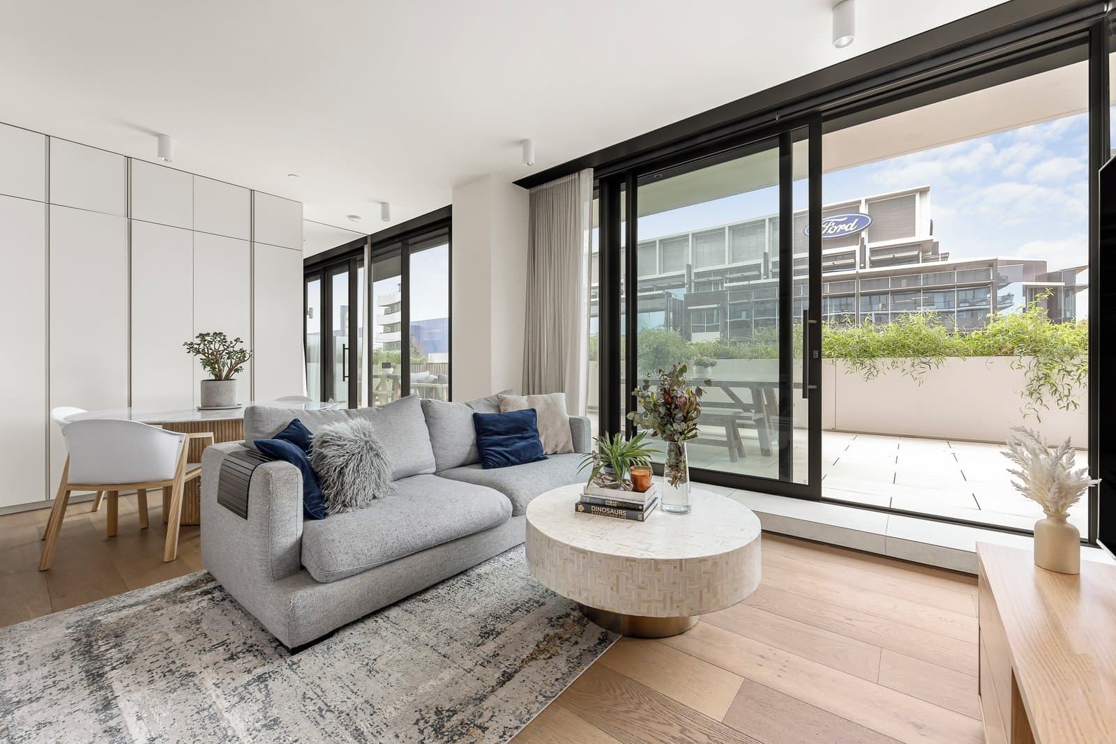 201/649 Victoria Street, Abbotsford - Thumbnail 2