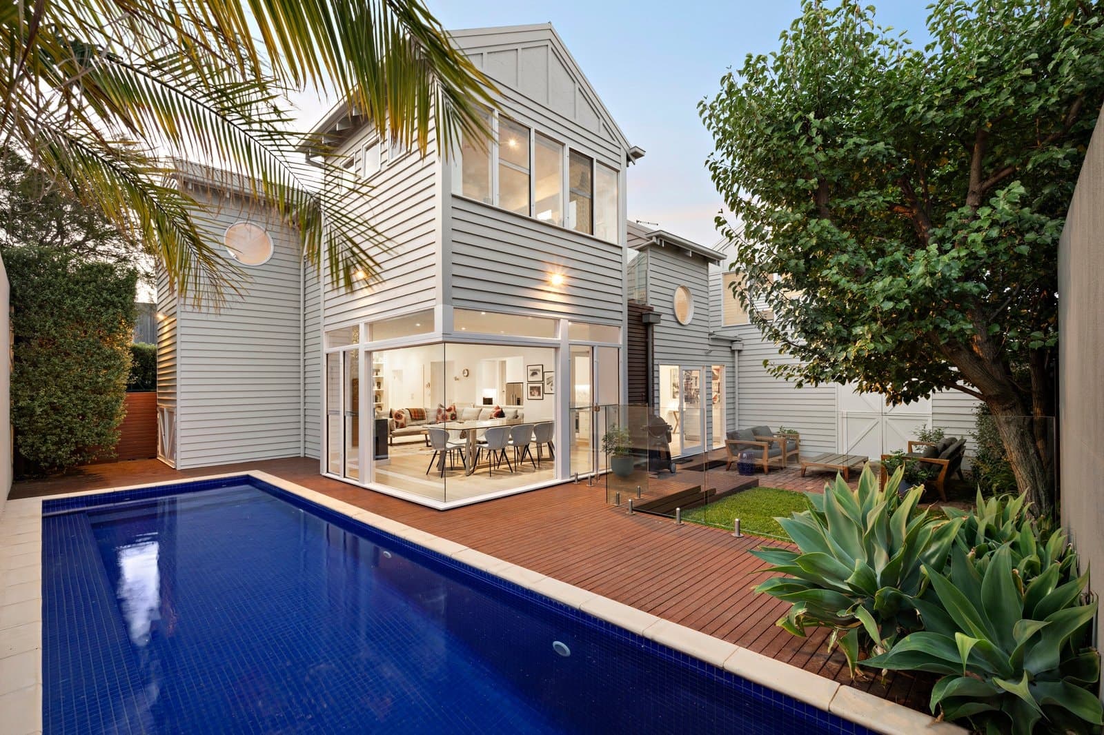20 Lawrence Street, Brighton - Image 1