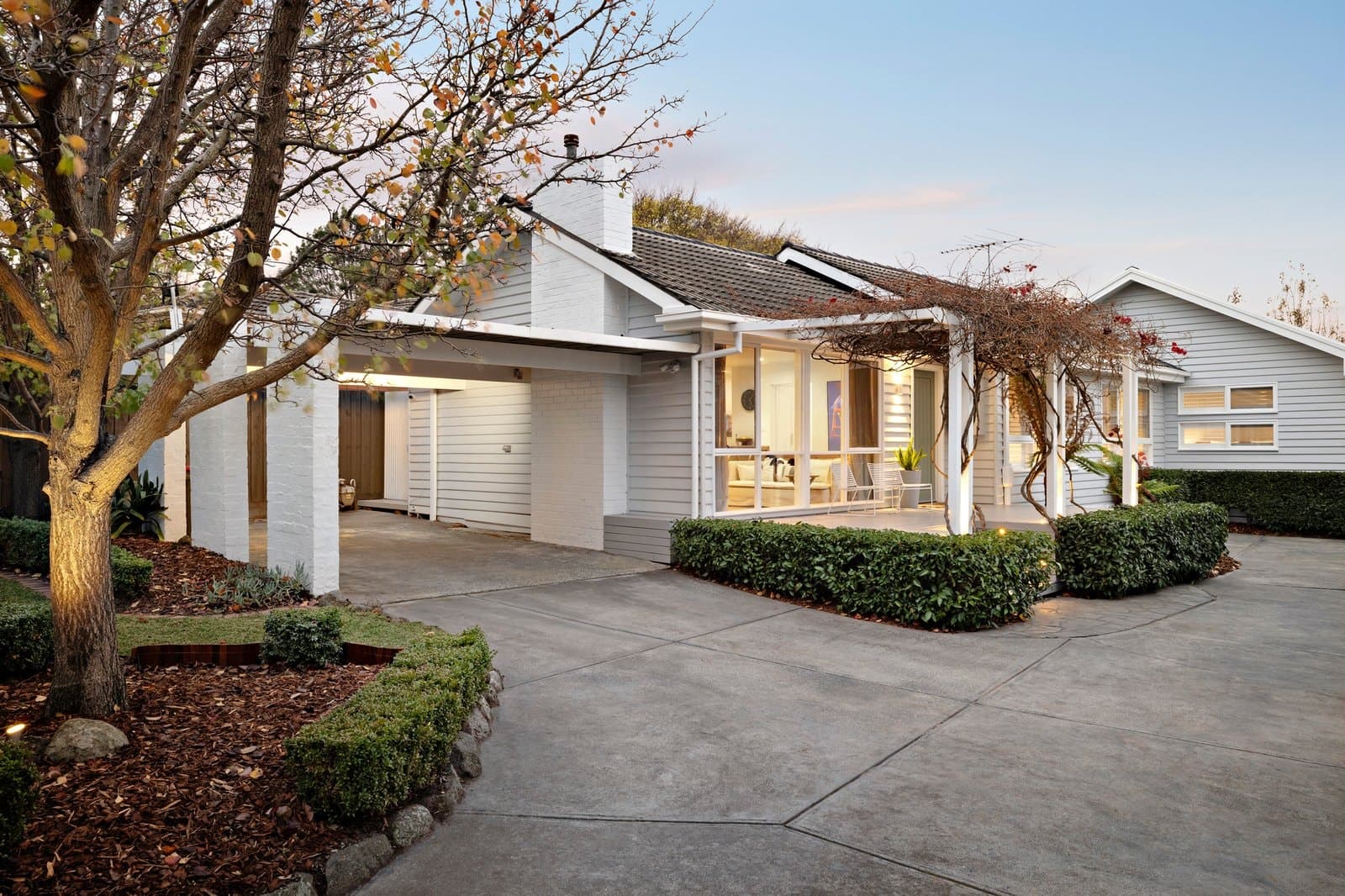 19 Stradbroke Avenue, Frankston South - Image 1