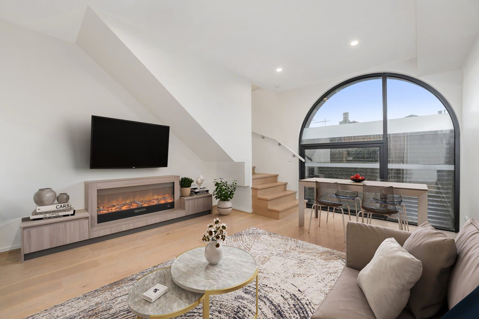 28/99 Hotham Street, Balaclava - Image 1