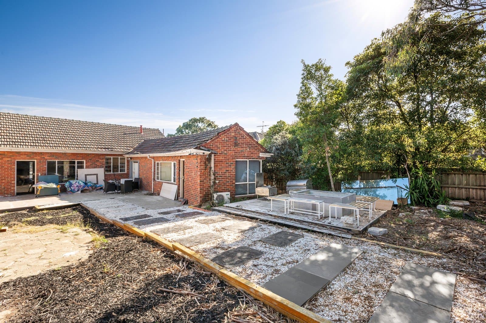 10 Elm Grove, Kew East - Thumbnail 4