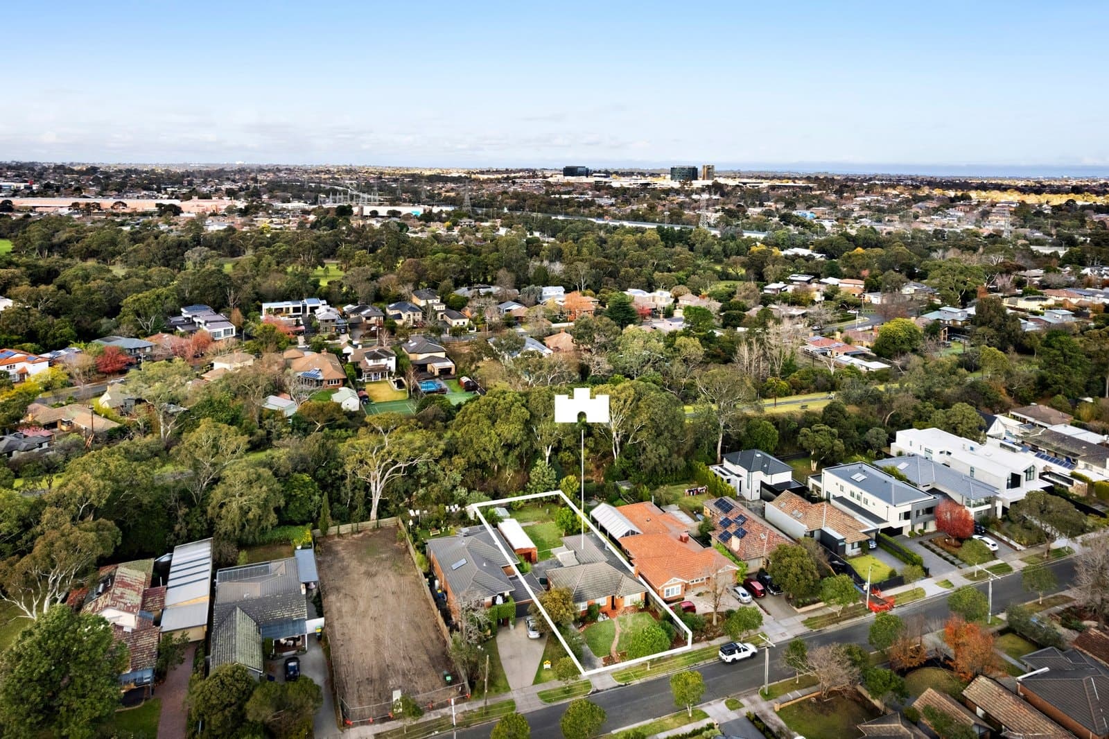 37 Nicholas Street, Ashburton - Image 1