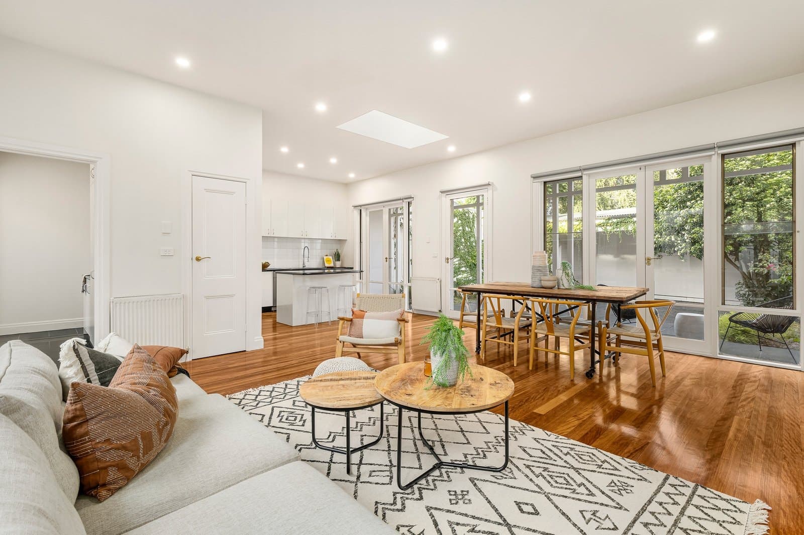 132-134 Simpson Street, East Melbourne - Thumbnail 4