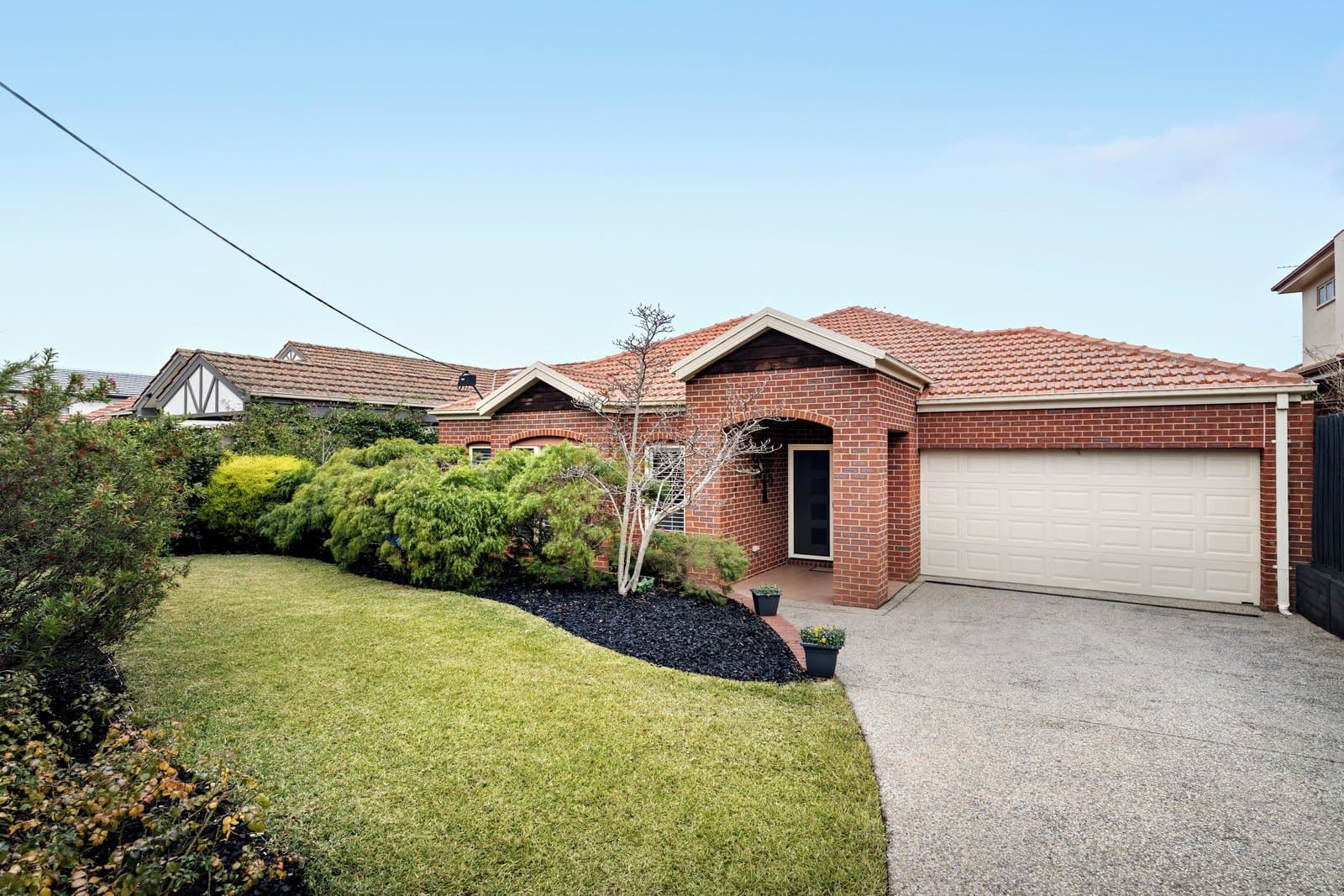 14 Hartwell Hill Road, Camberwell - Image 1