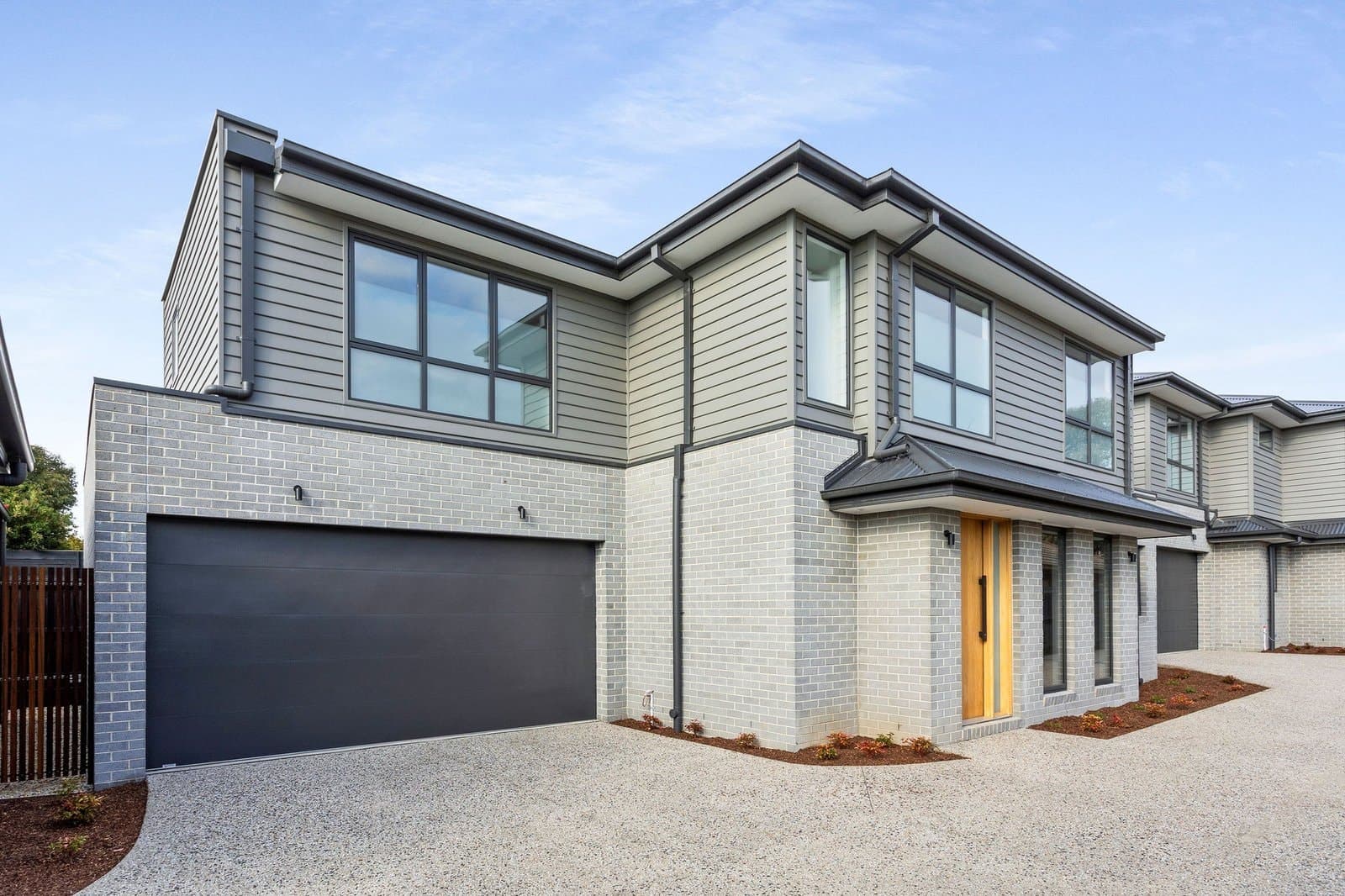 2/5 George Street, Mornington - Thumbnail 2
