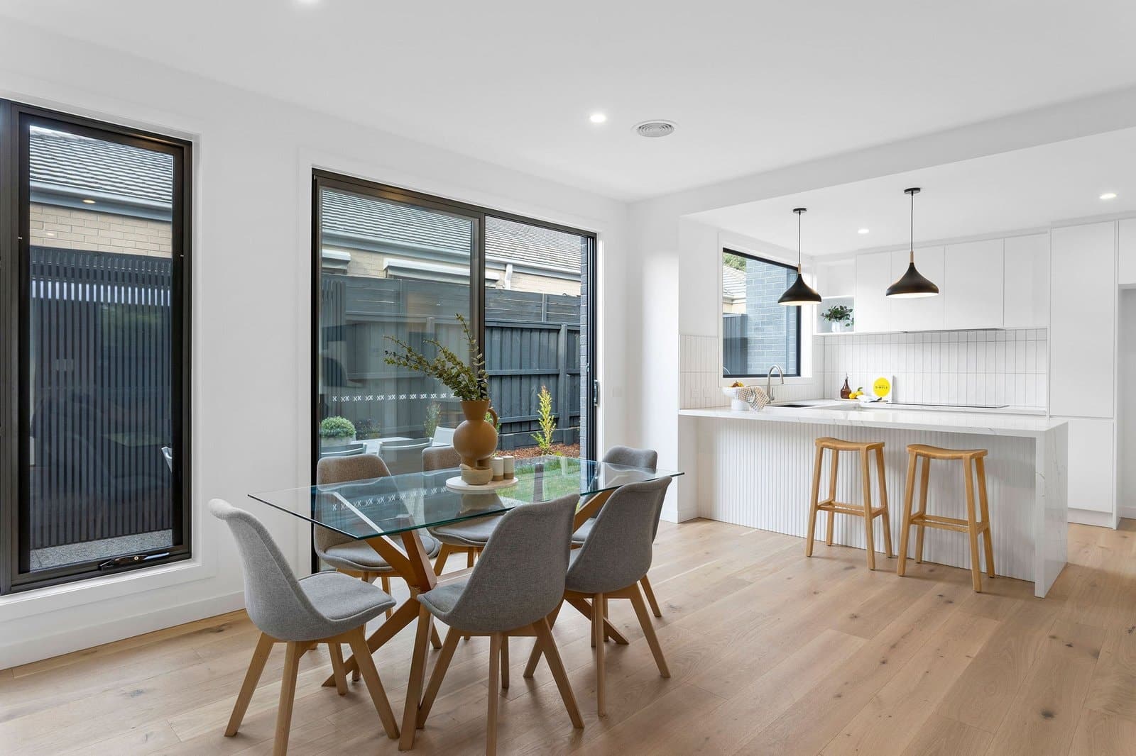 2/5 George Street, Mornington - Thumbnail 5