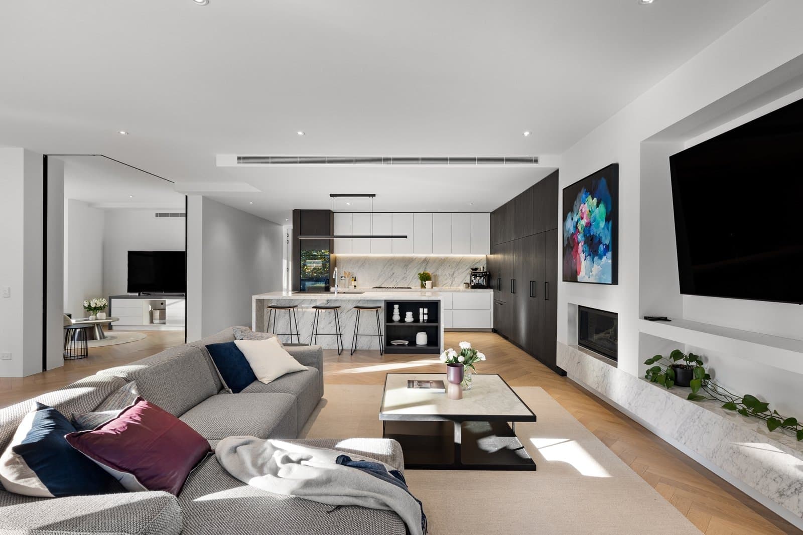 Residence 2 10 Patterson Place, South Melbourne - Thumbnail 4