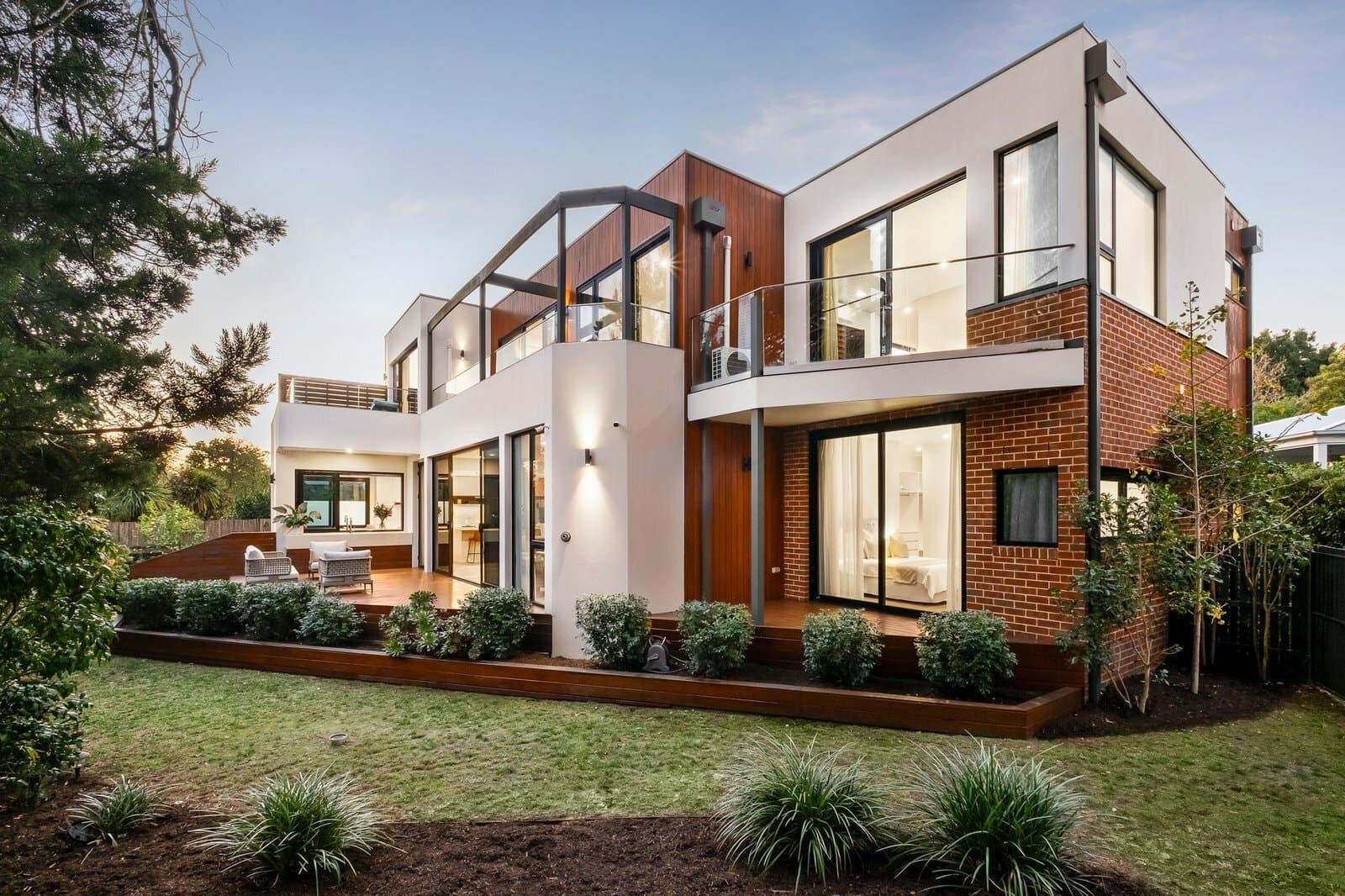 5 East Court, Camberwell - Image 1