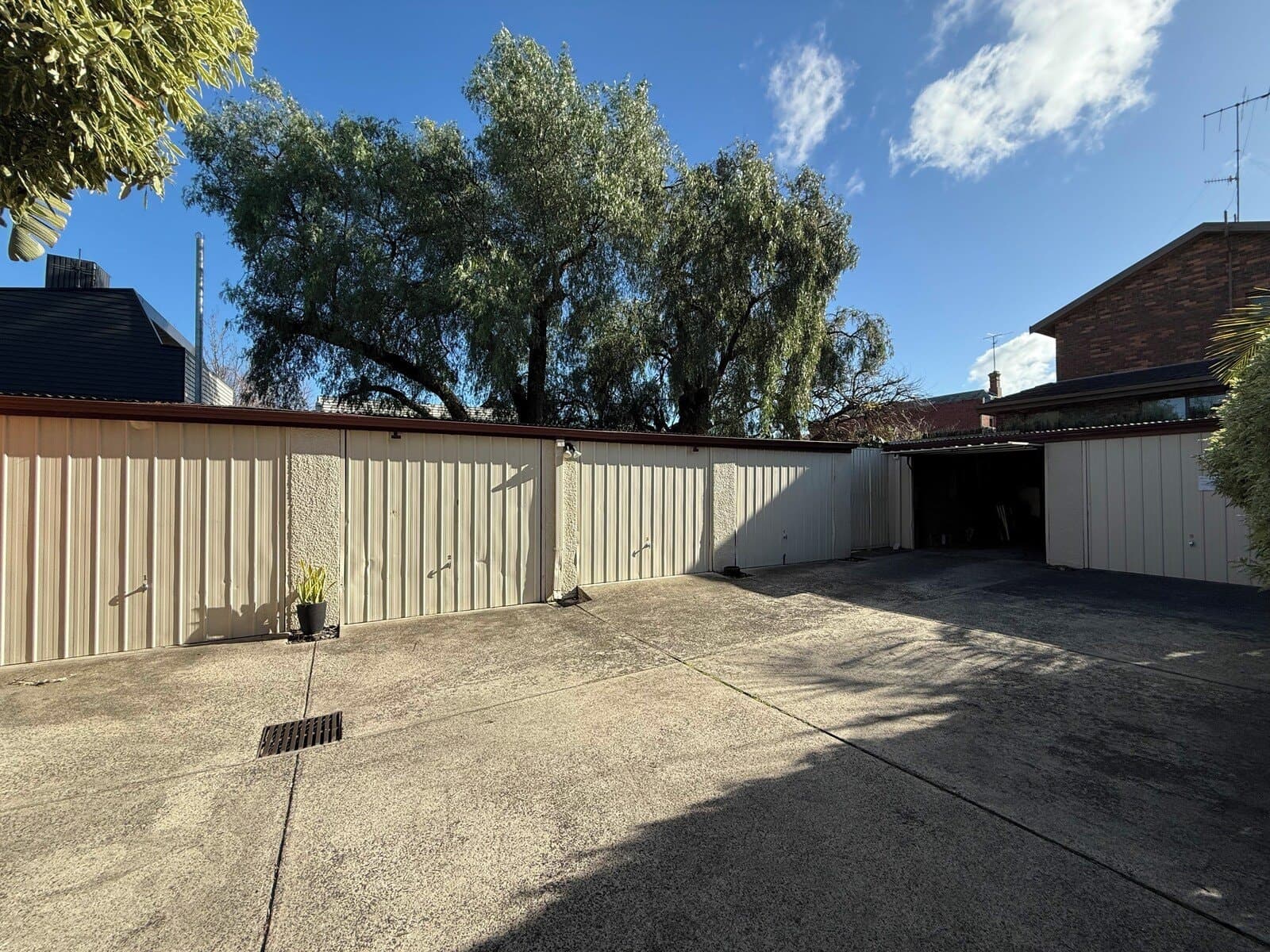 4/70 Power Street, Hawthorn - Image 1