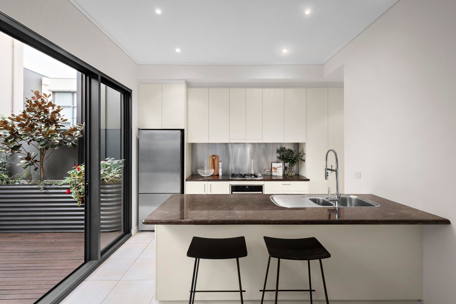 1/12 Arthur Street, South Yarra - Thumbnail 5