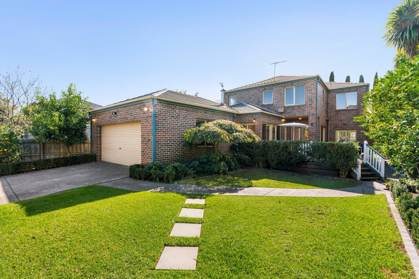 44 Grosvenor Parade, Balwyn - Image 1