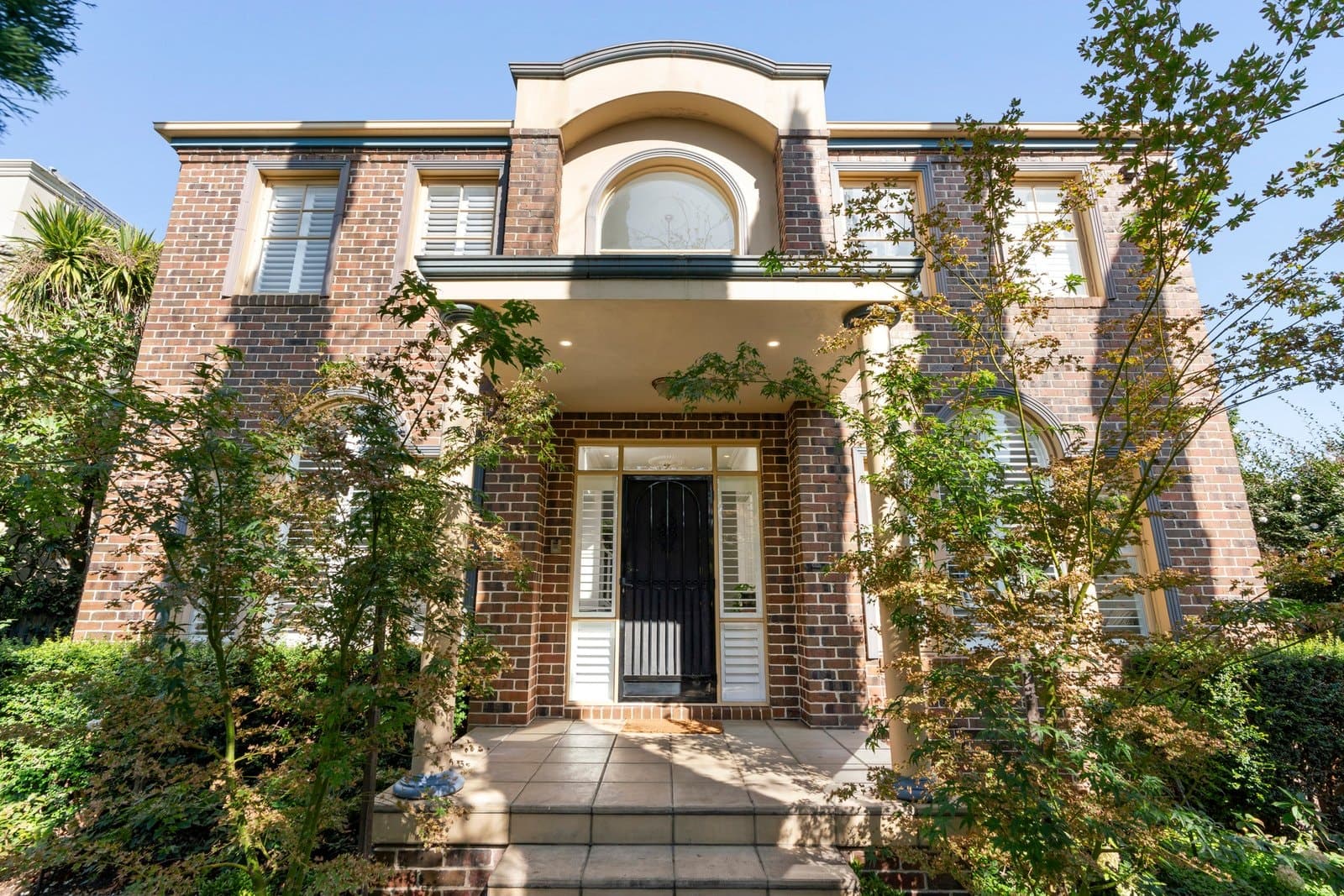 44 Grosvenor Parade, Balwyn - Thumbnail 2