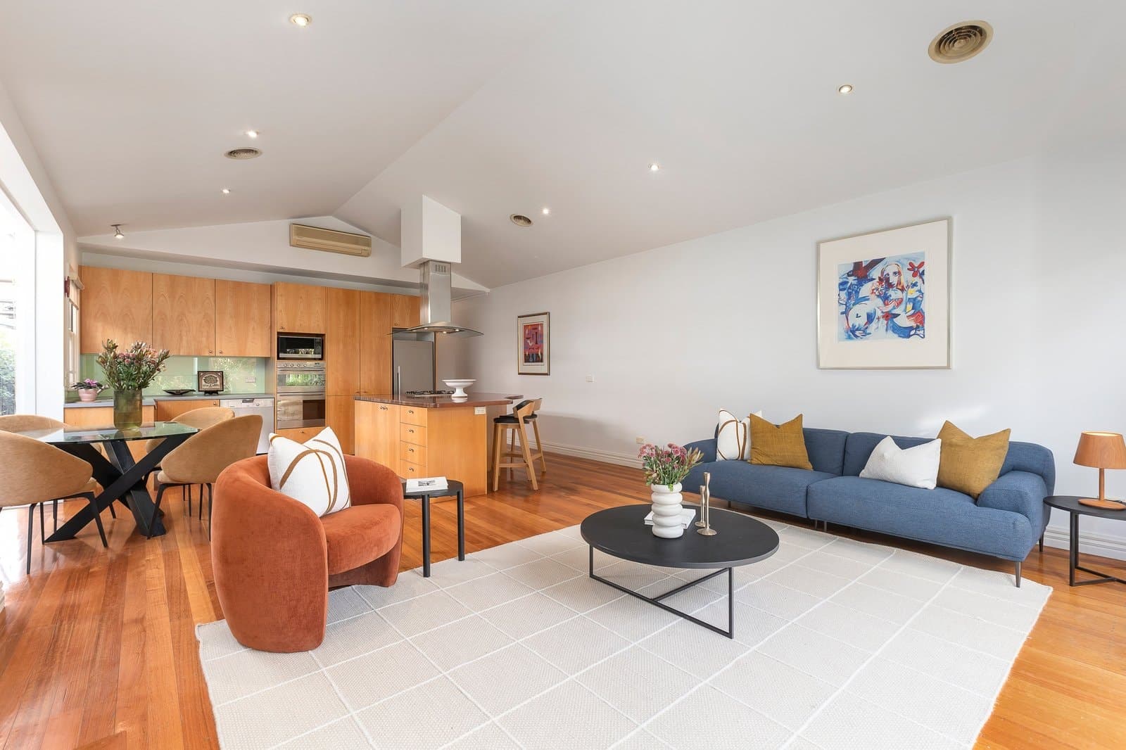 31 Munro Street, Hawthorn East - Thumbnail 2