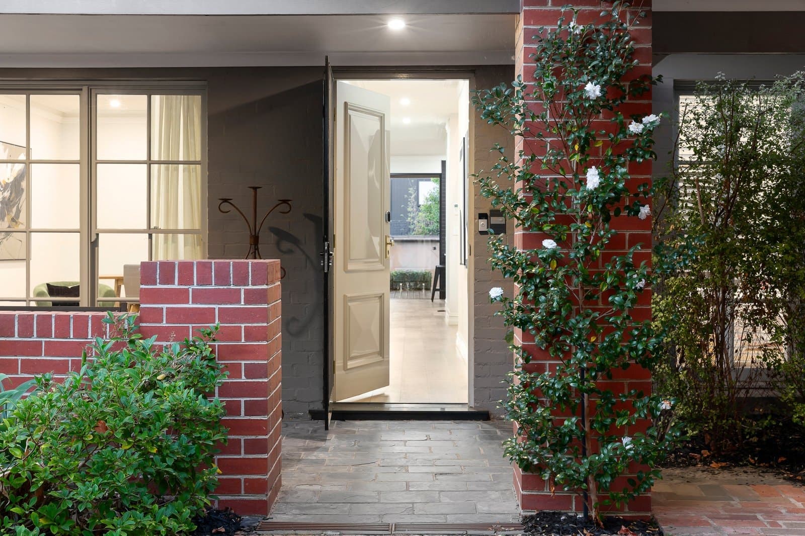 1 Enfield Road, Brighton - Thumbnail 2