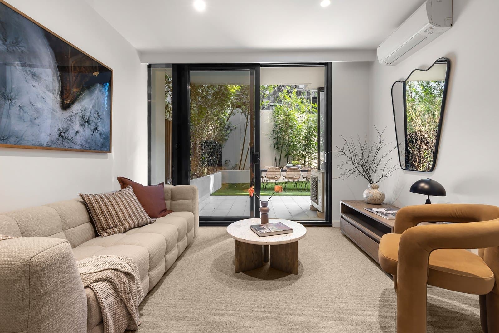 107/8 Daly Street, South Yarra - Thumbnail 4