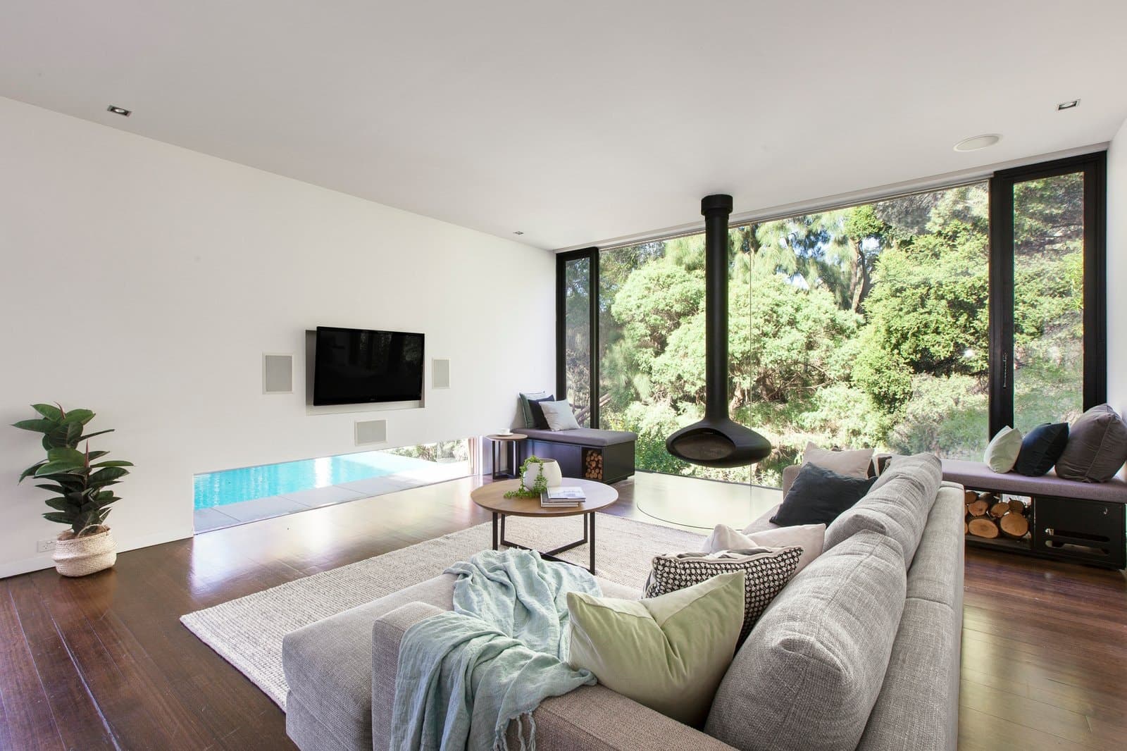 34 Park Road, Mount Waverley - Thumbnail 2
