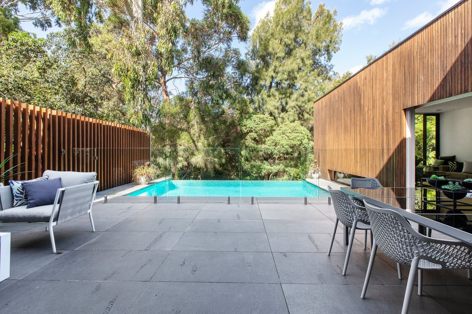 34 Park Road, Mount Waverley - Thumbnail 4