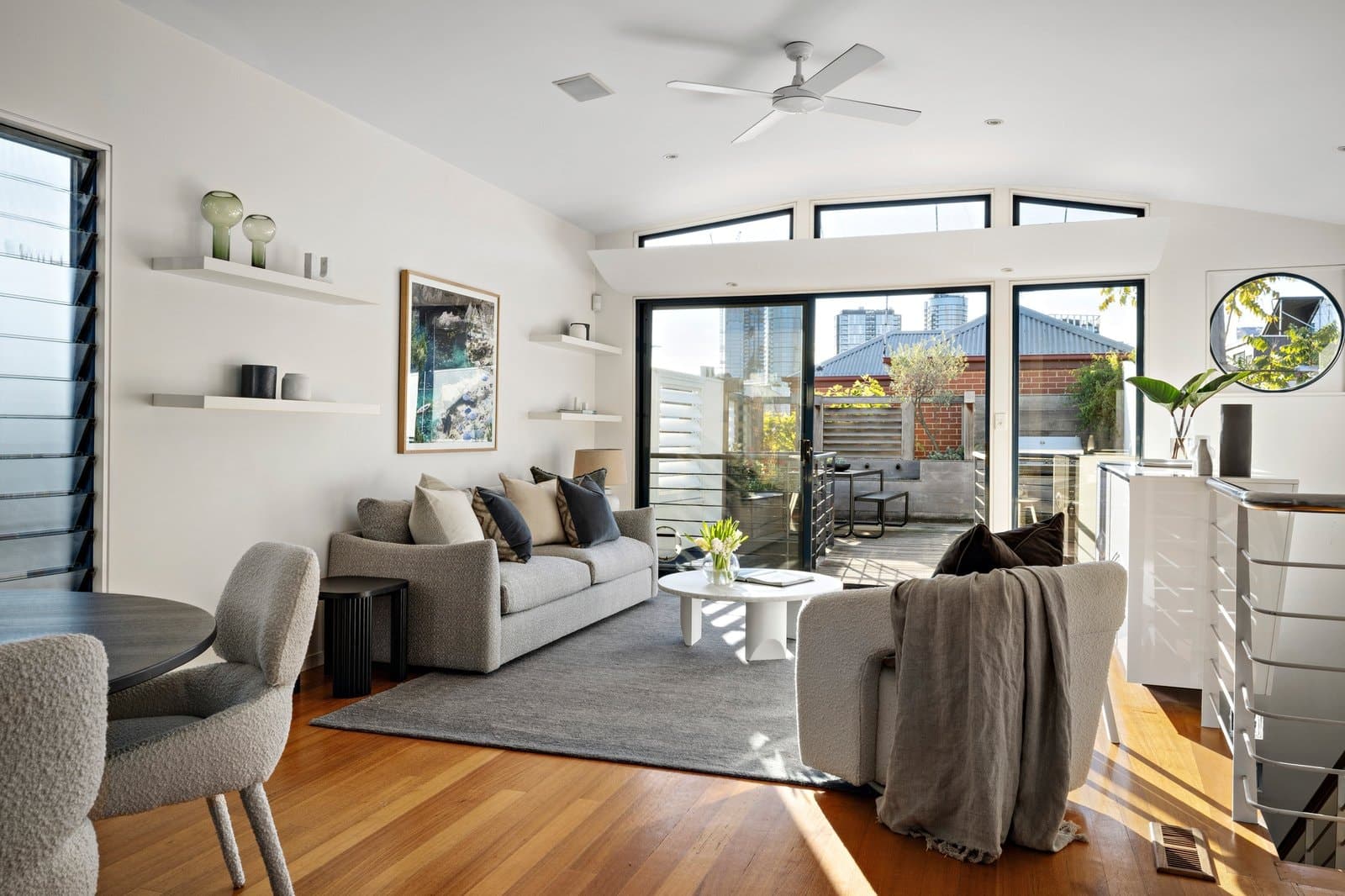 4 Nixon Place, South Melbourne - Thumbnail 5