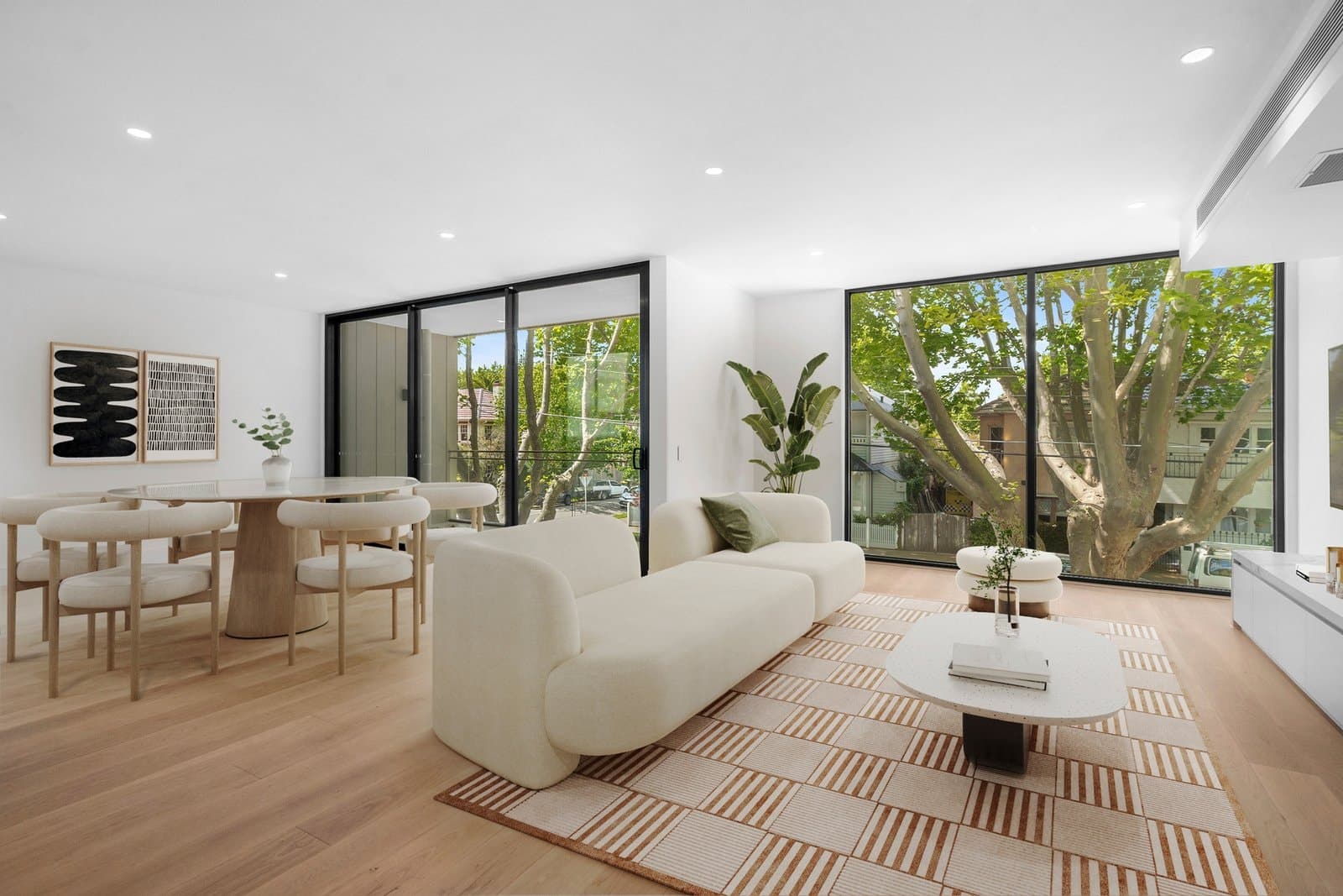Residence 5, 27 Gordon Avenue, Elwood - Thumbnail 2