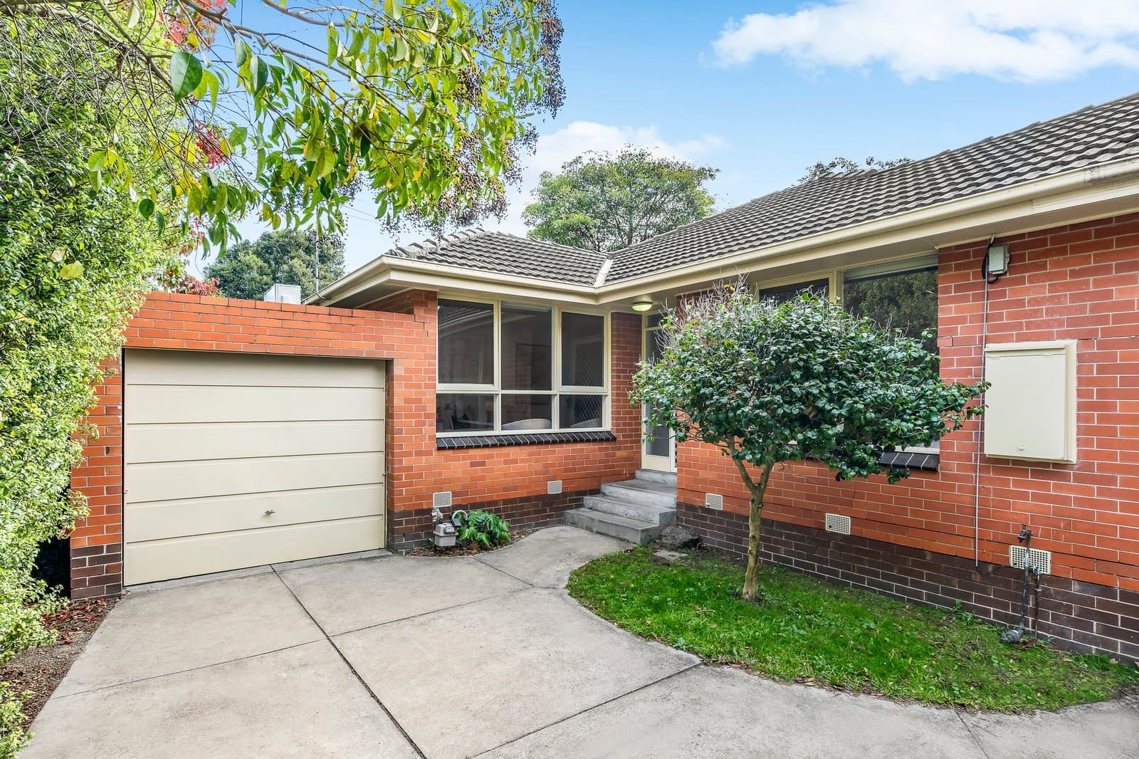 2/76 Martin Road, Glen Iris - Image 1