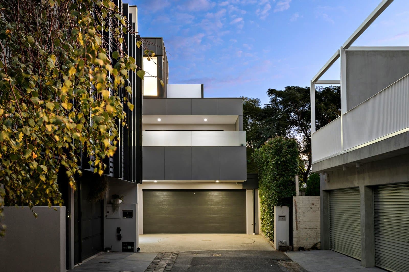 1 Barlow Street, Port Melbourne - Image 1