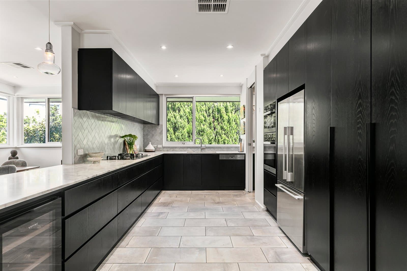 4/48 Lansell Road, Toorak - Thumbnail 4