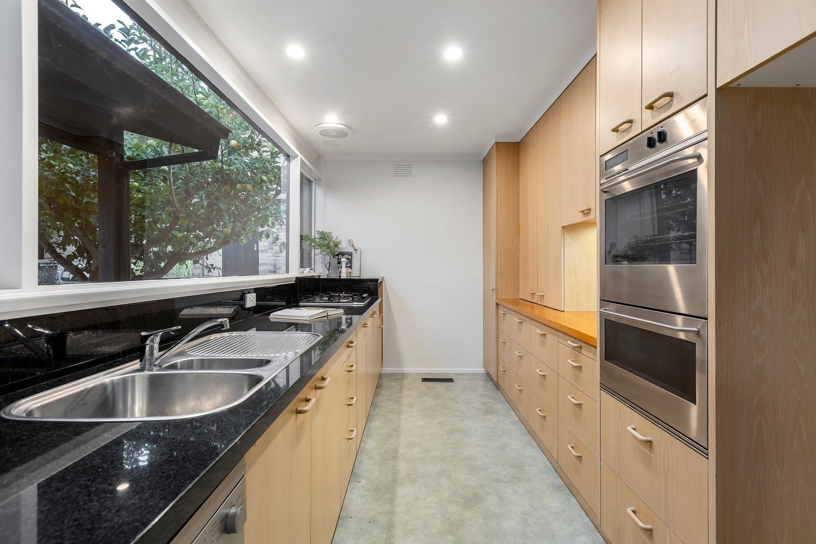 3/1 Monaro Road, Kooyong - Thumbnail 4