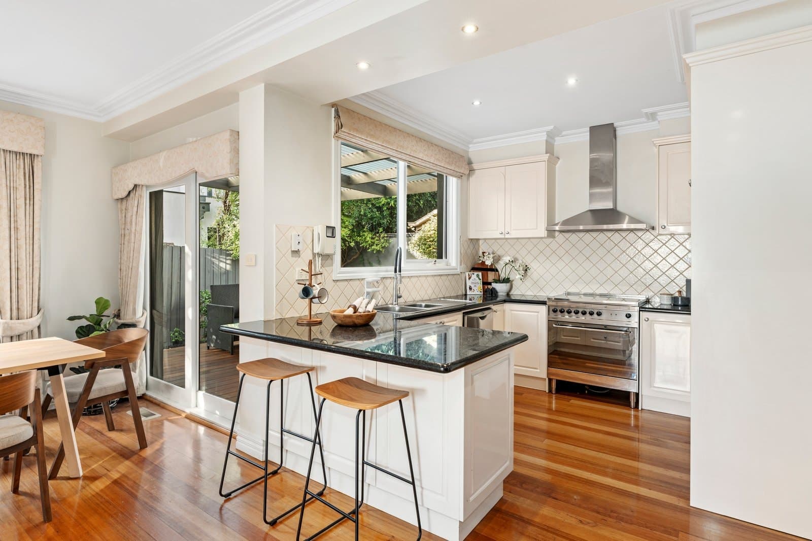 2A Hazel Drive, Templestowe Lower - Thumbnail 5