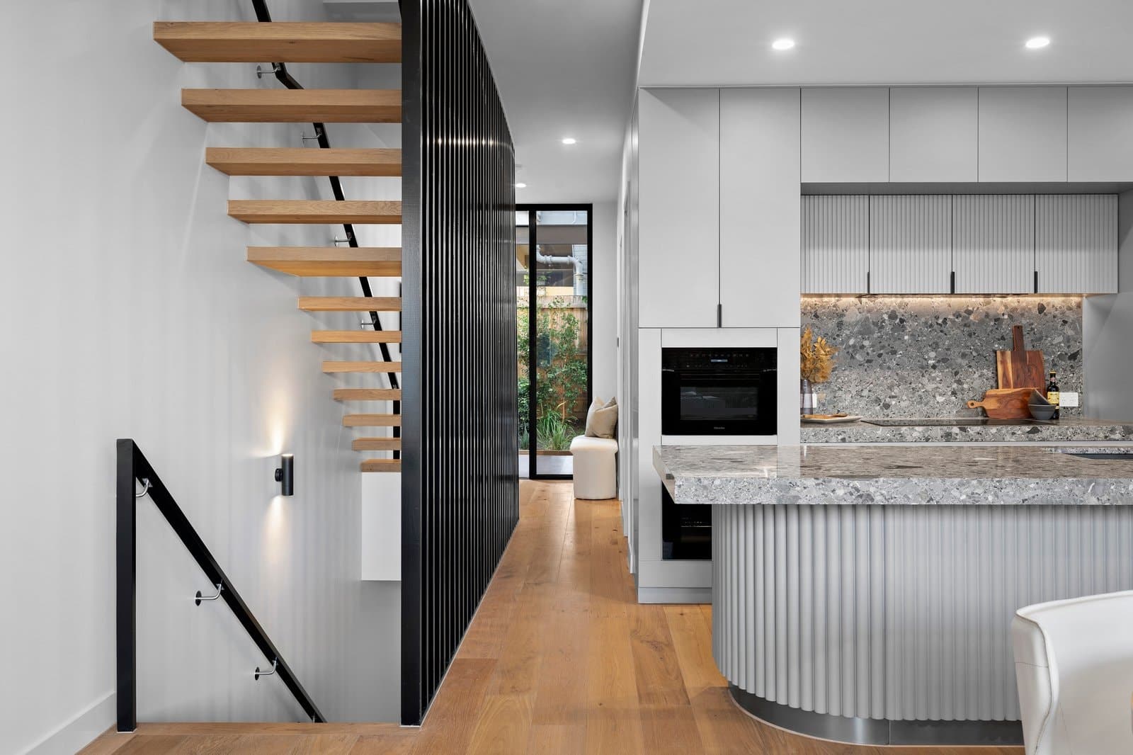 6/121 Chomley Street, Prahran - Thumbnail 4