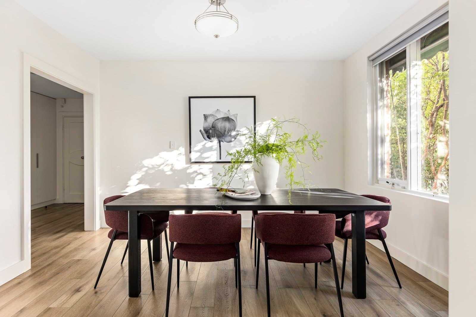 2/4 Maple Grove, Toorak - Thumbnail 4
