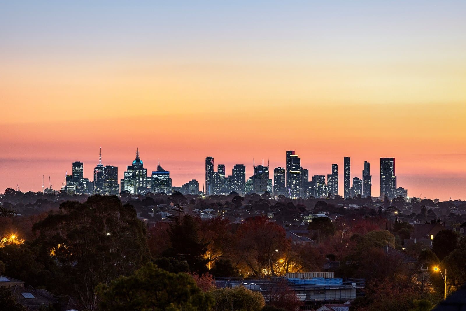 52 Cityview Road, Balwyn North - Thumbnail 2