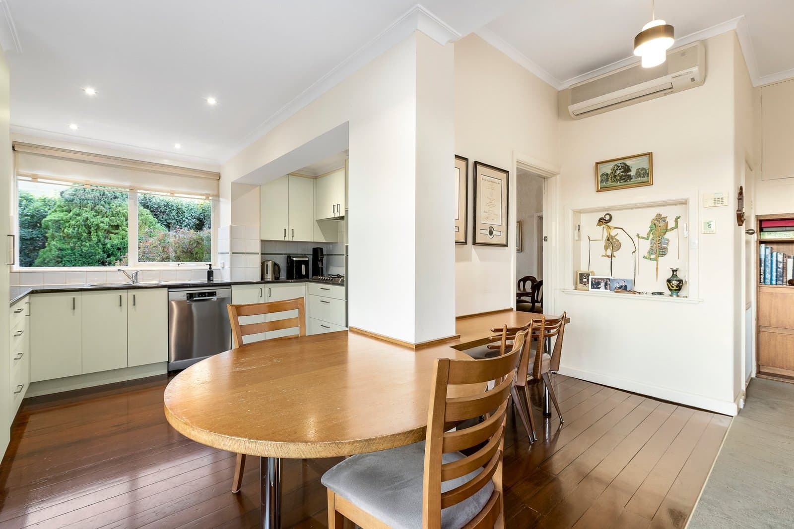 52 Cityview Road, Balwyn North - Thumbnail 8