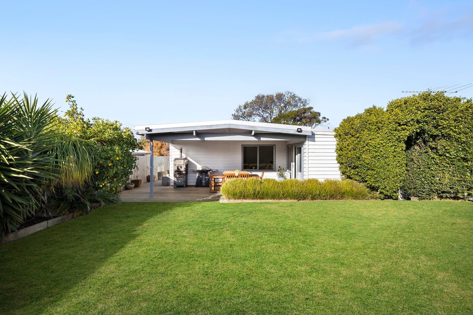 5 Brent Street, Mornington - Image 1