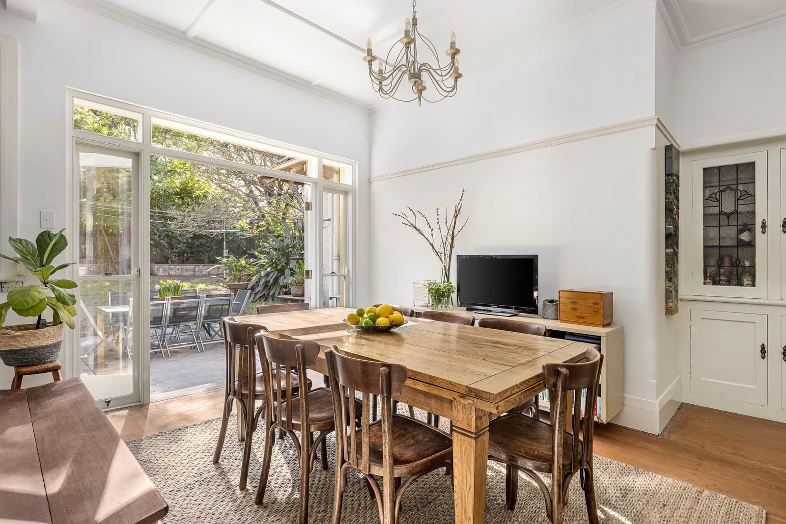 21 Doncaster Road, Balwyn North - Thumbnail 6