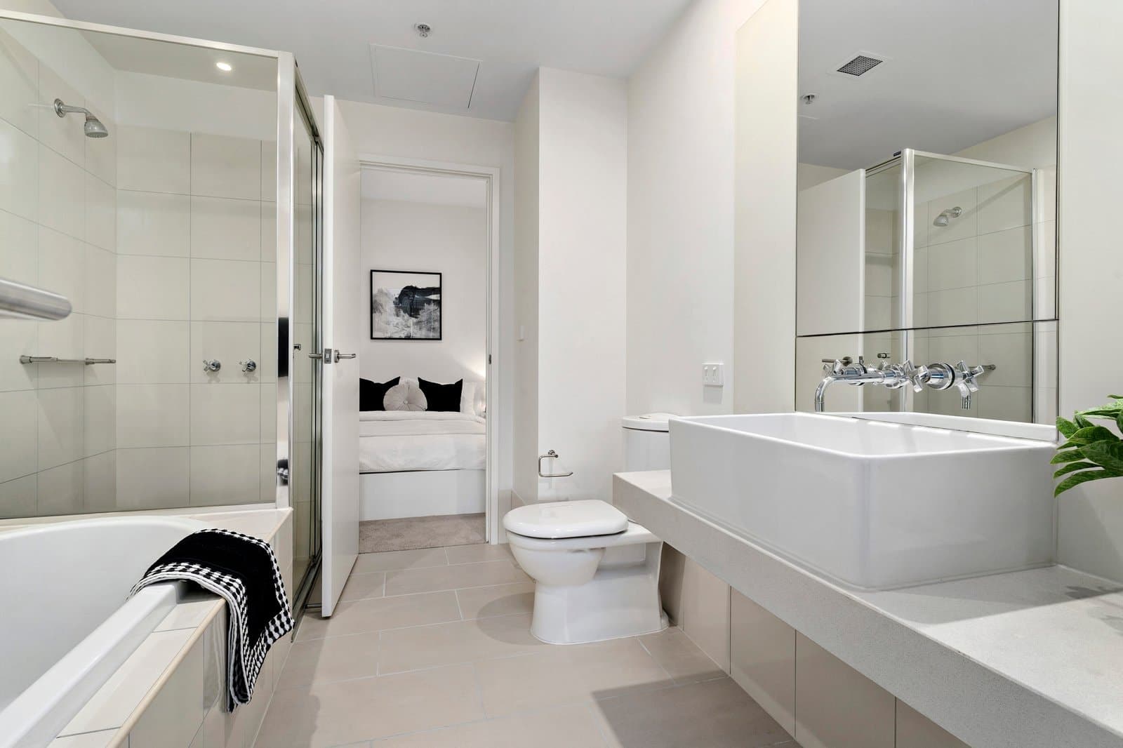 104/60 Siddeley Street, Docklands - Thumbnail 4