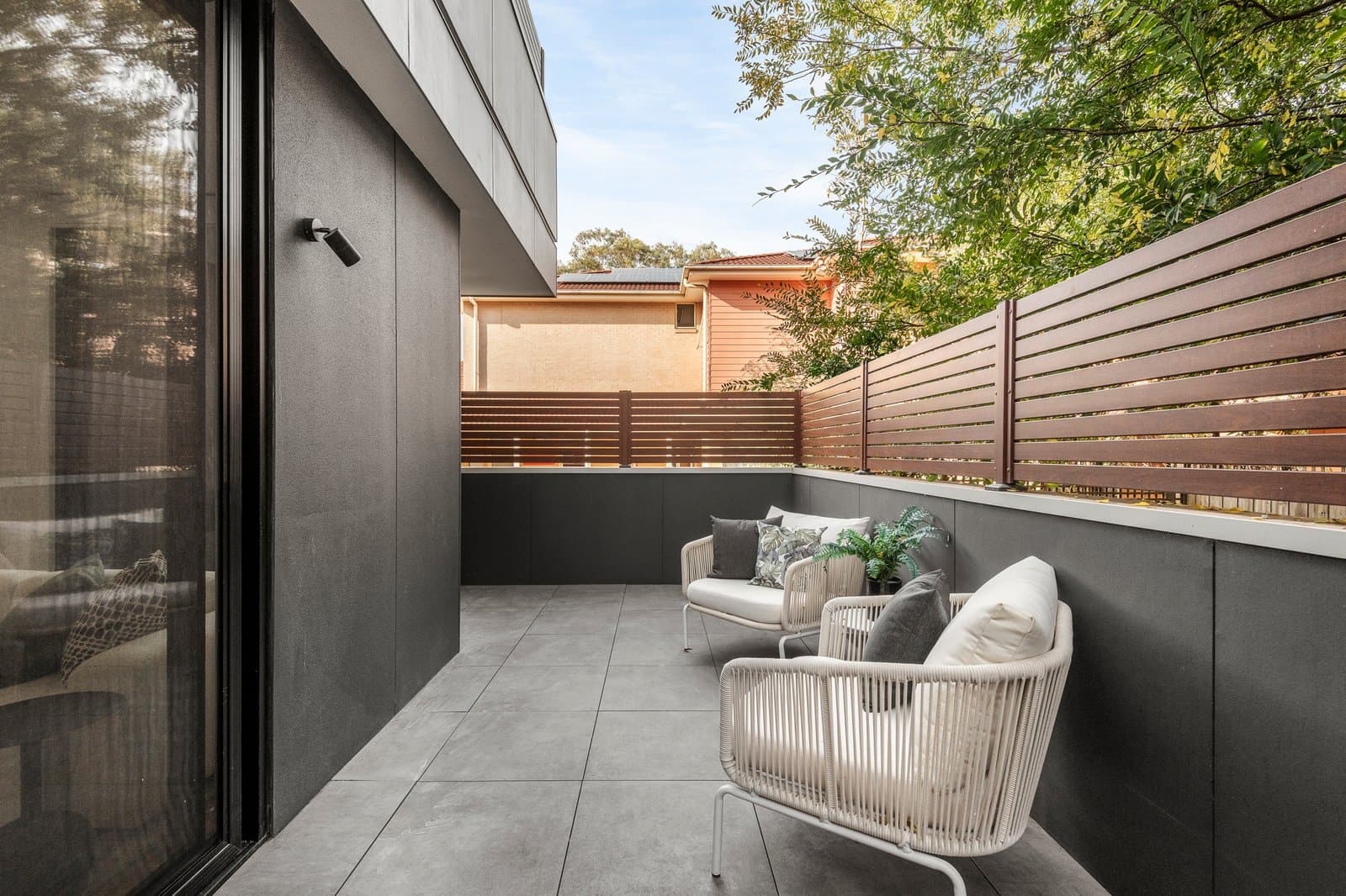 102/402 Riversdale Road, Hawthorn East - Thumbnail 2