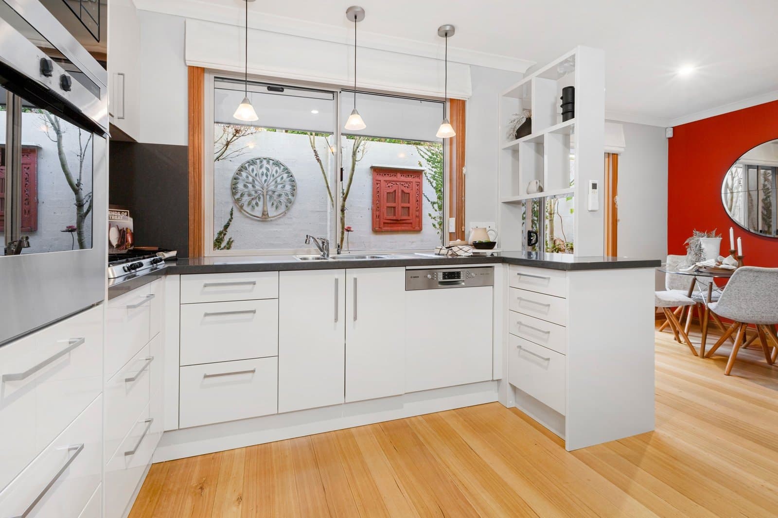 7 Sutton Street, Mornington - Thumbnail 5