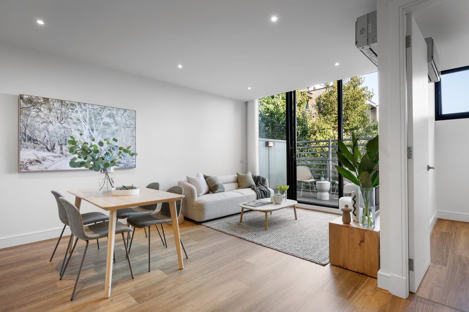 221/6 Lisson Grove, Hawthorn - Image 1