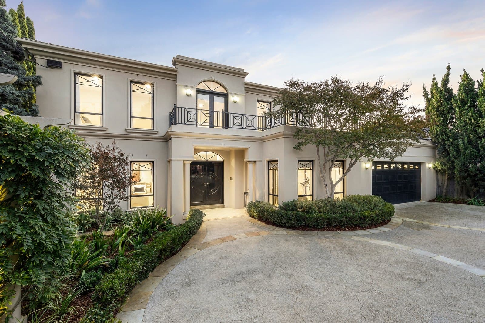 643 Burke Road, Camberwell - Image 1
