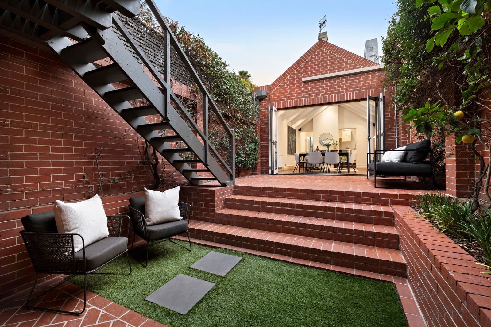 20 Clara Street, South Yarra - Thumbnail 6