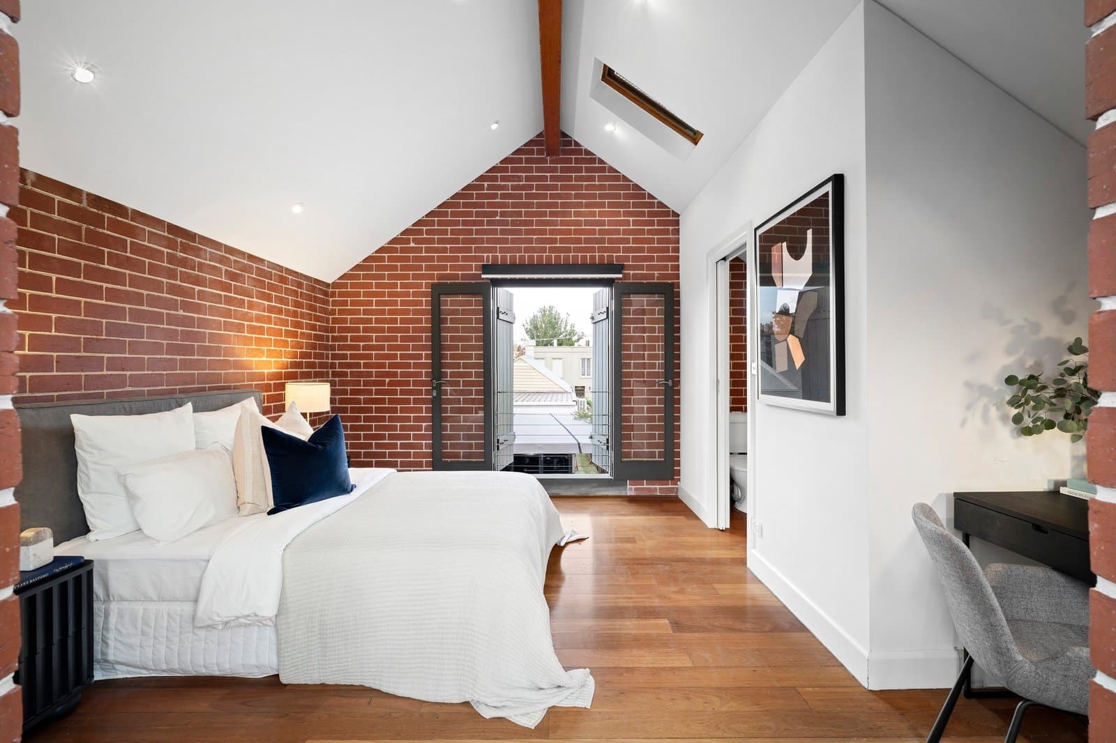 20 Clara Street, South Yarra - Thumbnail 8
