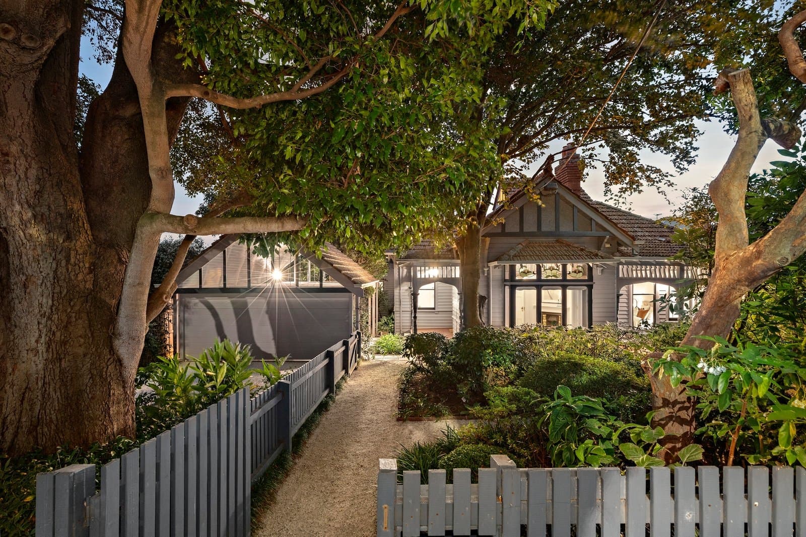 1 Logan Street, Canterbury - Thumbnail 3
