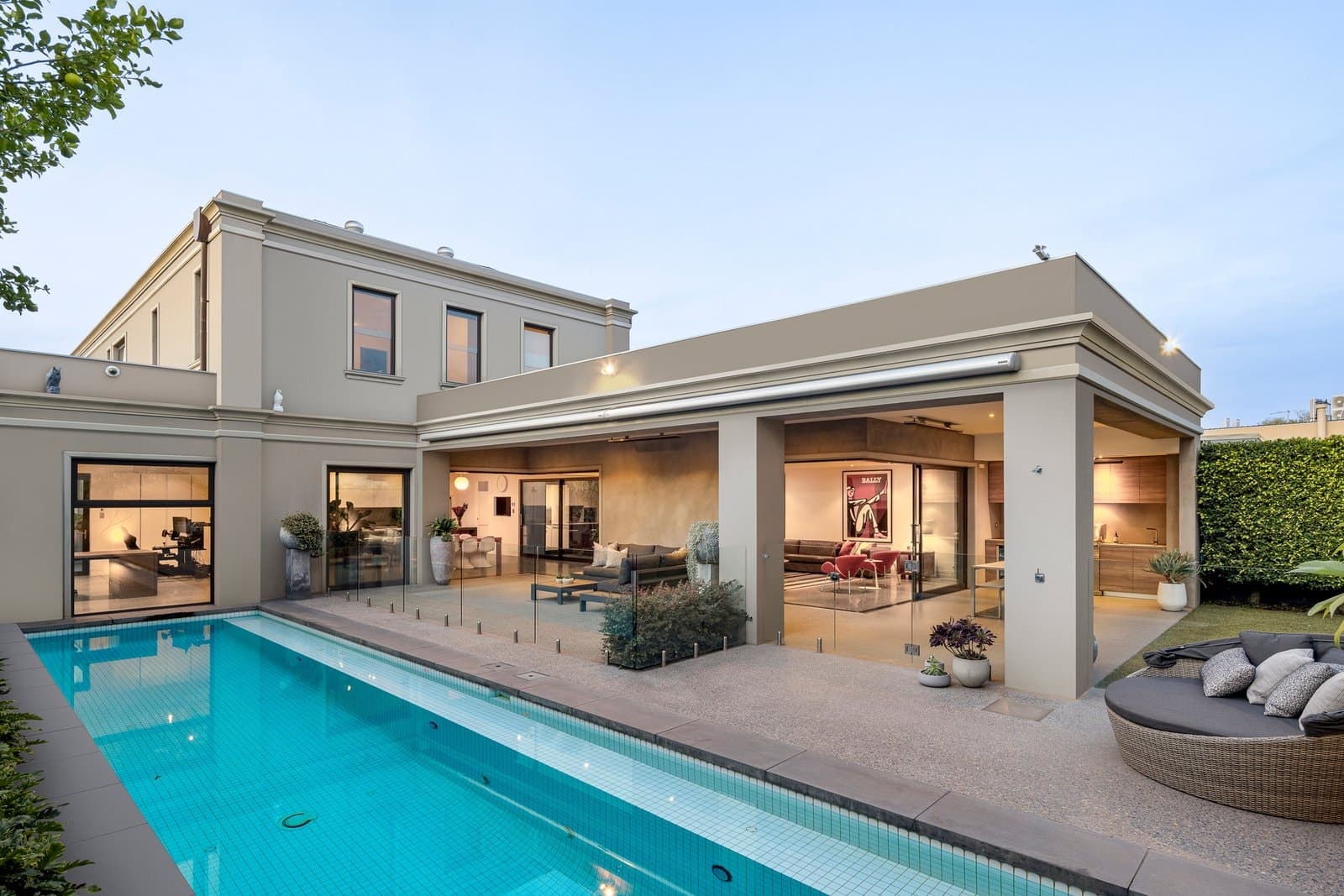 63 Lynch Crescent, Brighton - Thumbnail 2