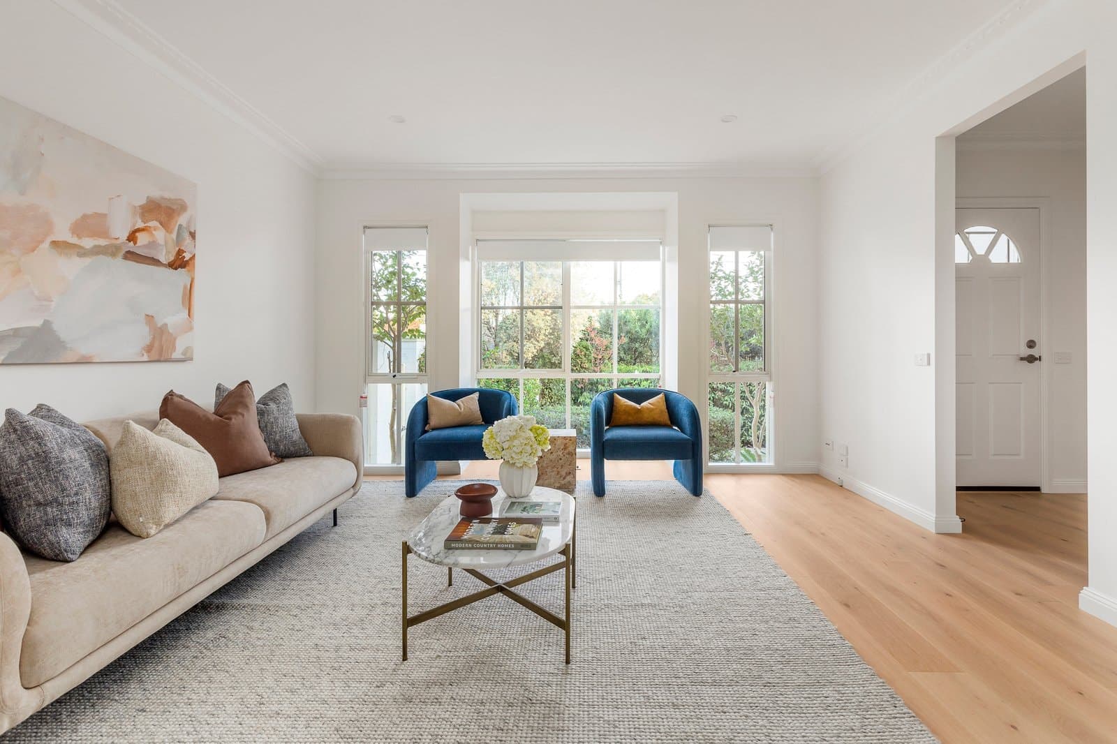 1/535 Whitehorse Road, Surrey Hills - Thumbnail 2